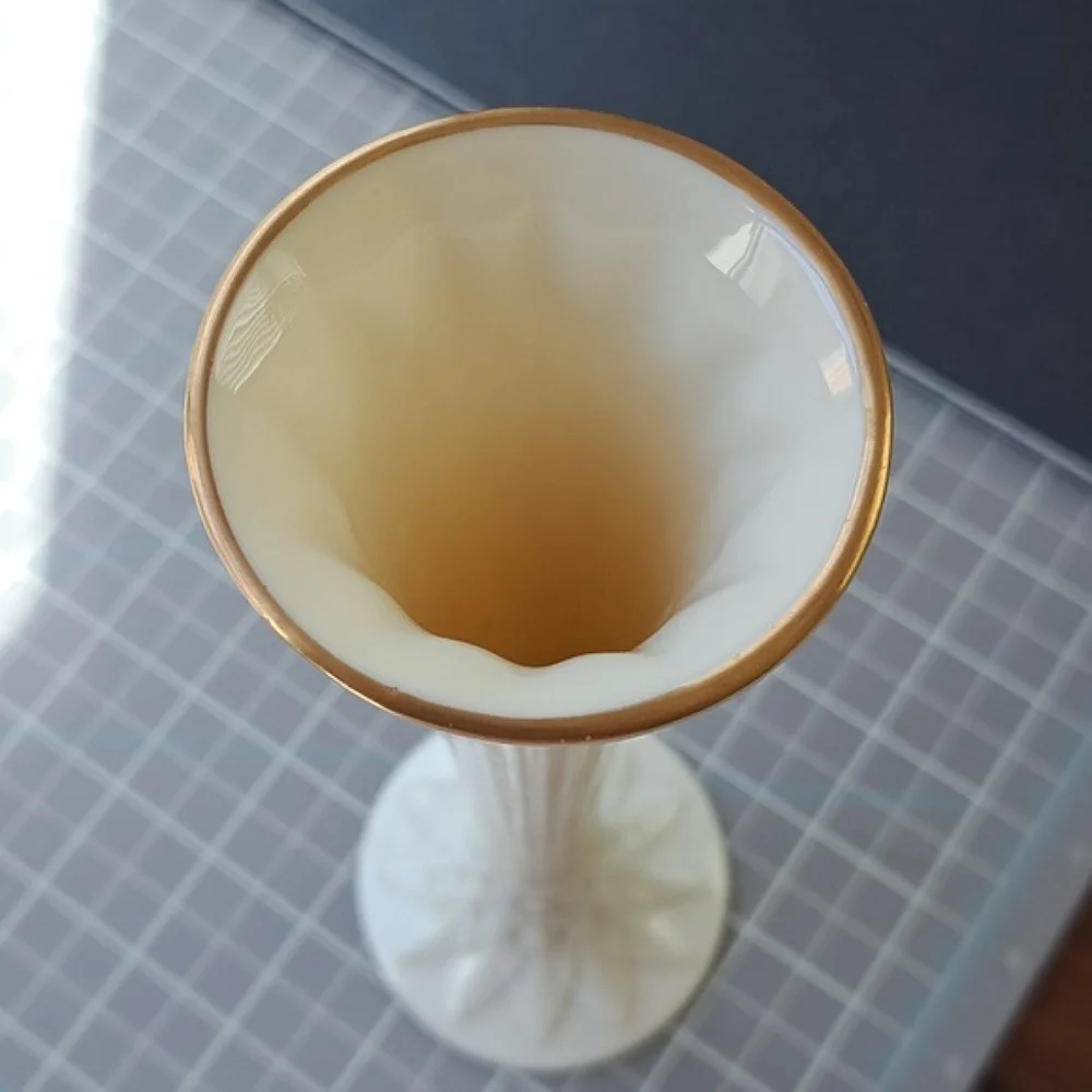 Vtg Lenox Fluted Tivoli Bud Vase Porcelain 24K Gold Trim Embossed Ivory USA 9